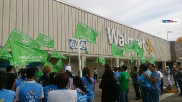 Bahía Blanca: Protesta por despido de empleada de supermercado
