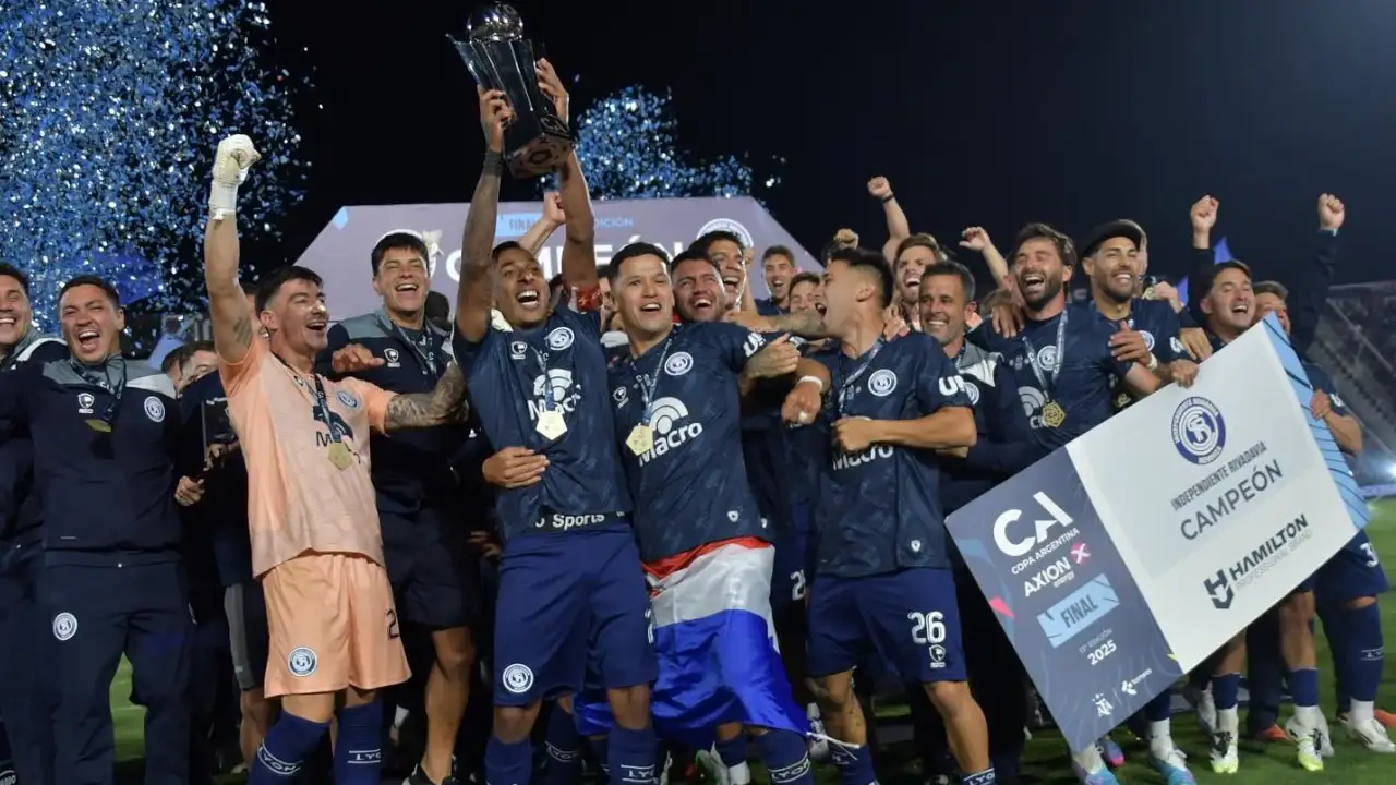 Independiente Rivadavia, campeón de la Copa Argentina: la primera estrella nacional para Mendoza
