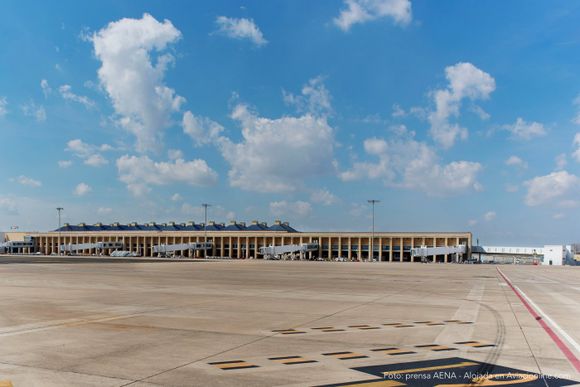 Europa League Final: Seville Airport prepares for influx of charter flights
