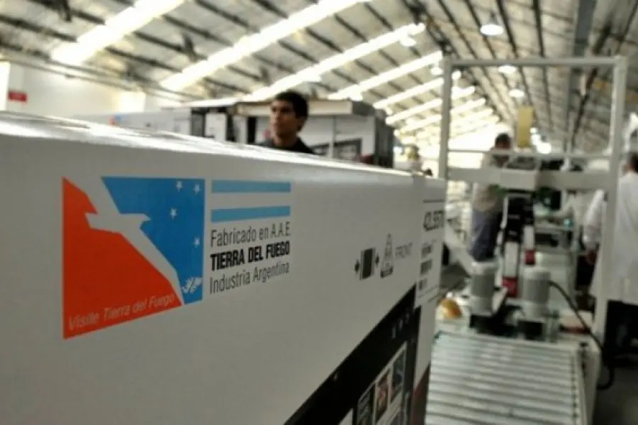 El gobierno nacional anunció una prórroga en el régimen fueguino: promoción industrial hasta 2028 y reducirían beneficios