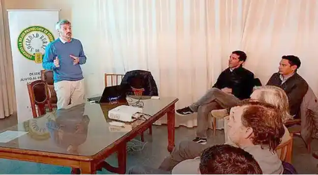 Debate. De un tema por demás interesante para el sector agrario