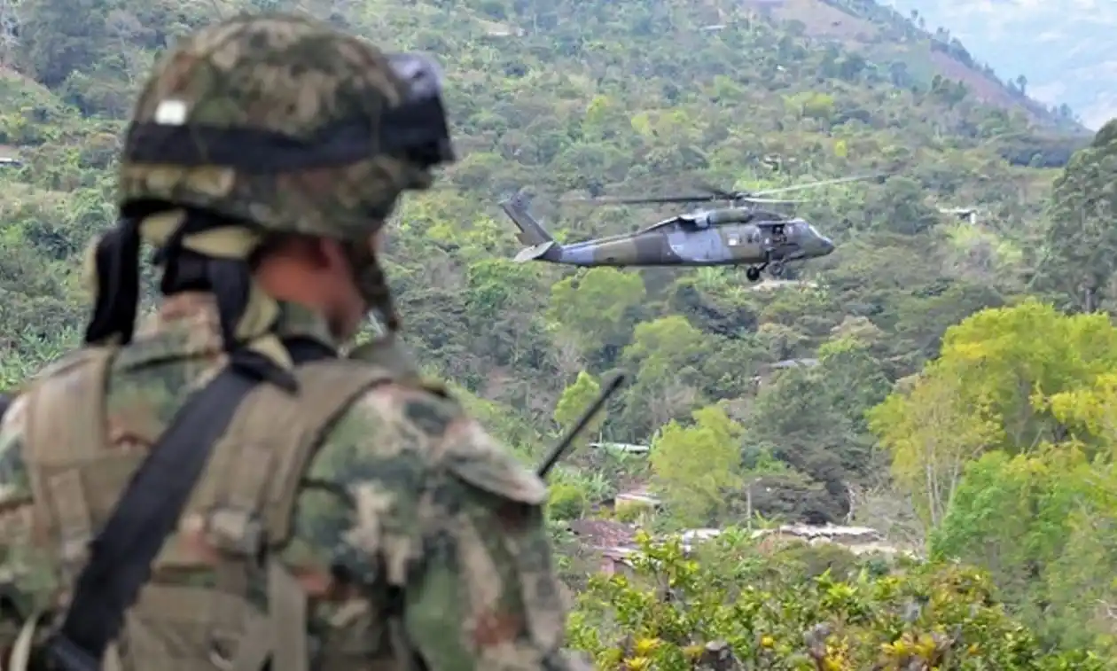 Terrible balacera entre el Ejército y las Farc (+Video)