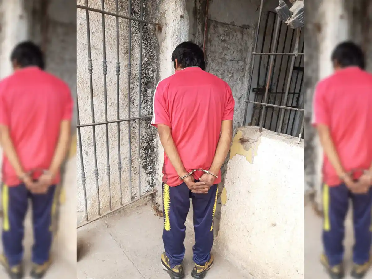 La historia se repite en Frontera: vecinos intentan evitar la detención de un joven que estaba robando