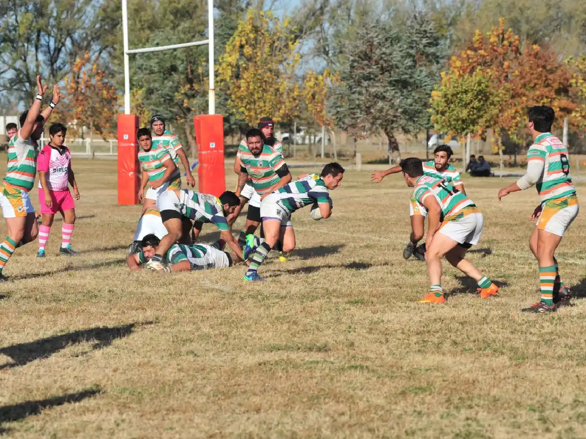 Los Charabones reciben a Carlos Paz RC 