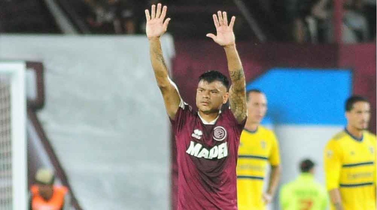 Con gol de Walter Bou de penal Lanús empató con Unión