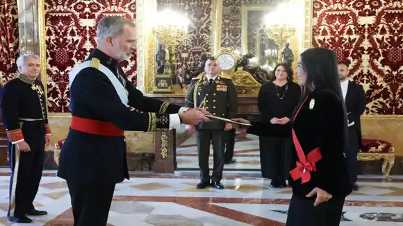 Embajadora Gladys Gutiérrez presenta cartas credenciales ante el rey Felipe VI