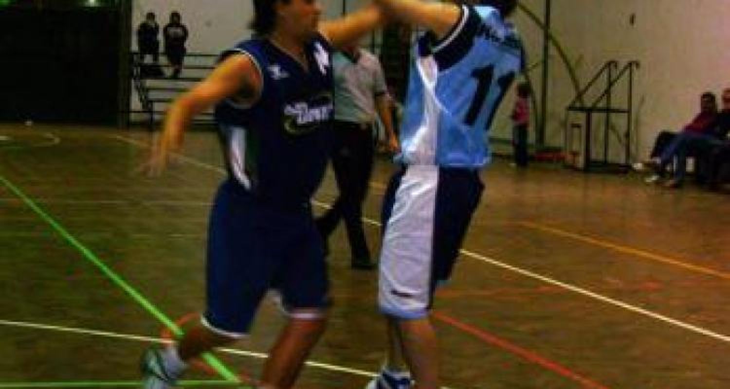 Náutico arrancó ganando