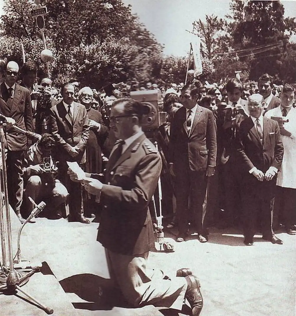 El golpe cultural del 28 de junio de 1966: a Dios rogando y con el bastón dando