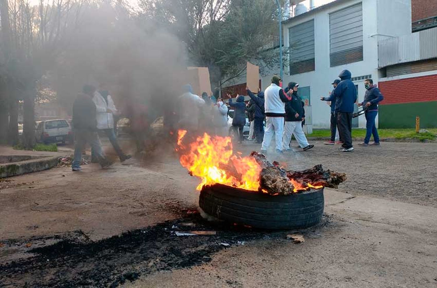 Tensión en el Puerto: "Se nos burlan pero no nos vamos a mover de acá"