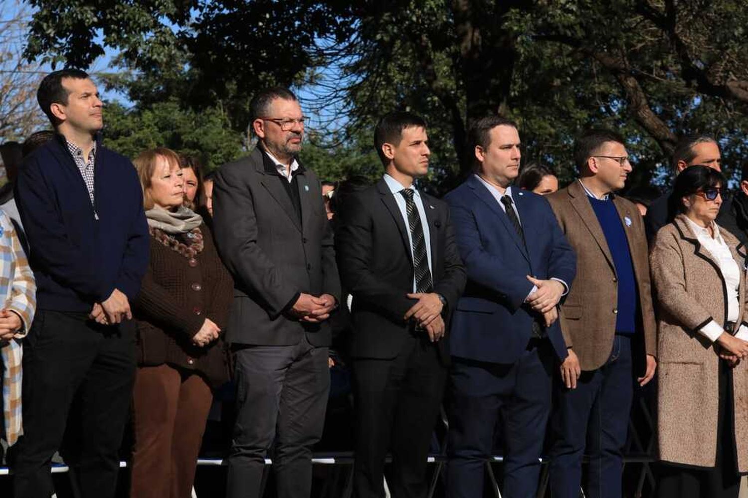 El intendente Viotti encabezó el acto oficial por el Día de la Bandera