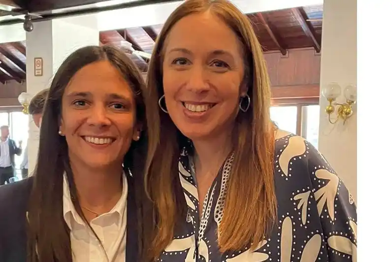 Vallota en una capacitación para precandidatos a intendente