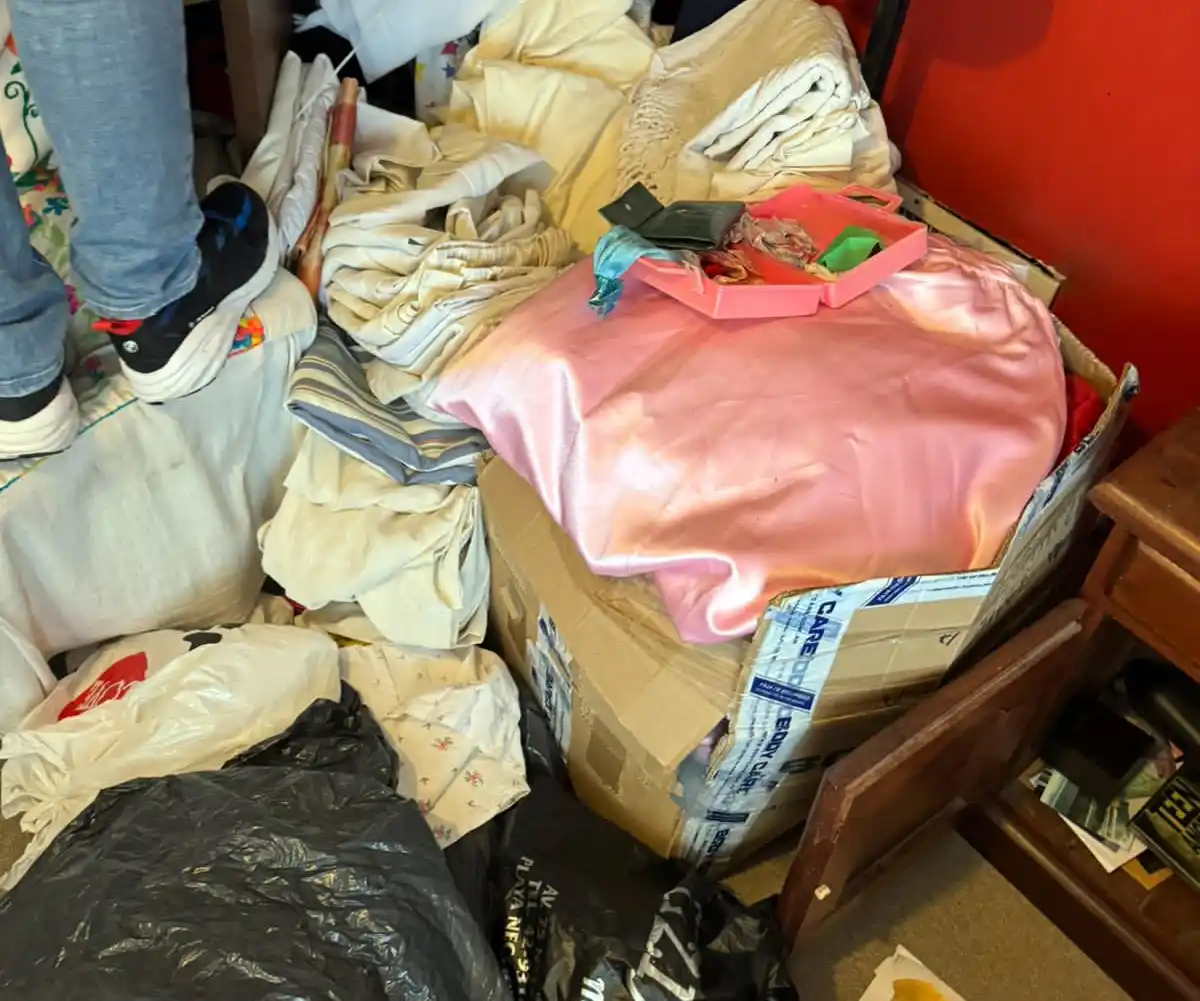 Desorden. Provocado por los delincuentes en la casa