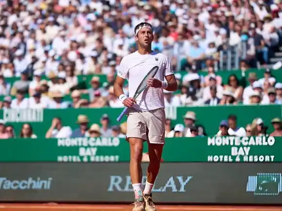 Fin del sueño de Etcheverry en Monetcarlo, perdió con Alcaráz   .Foto: EFE