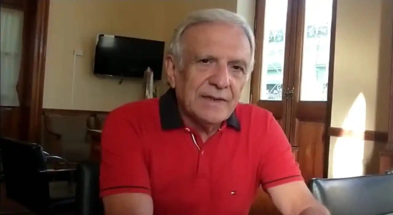 Evalúan alternativas para que llegue un mayor caudal de agua al riacho