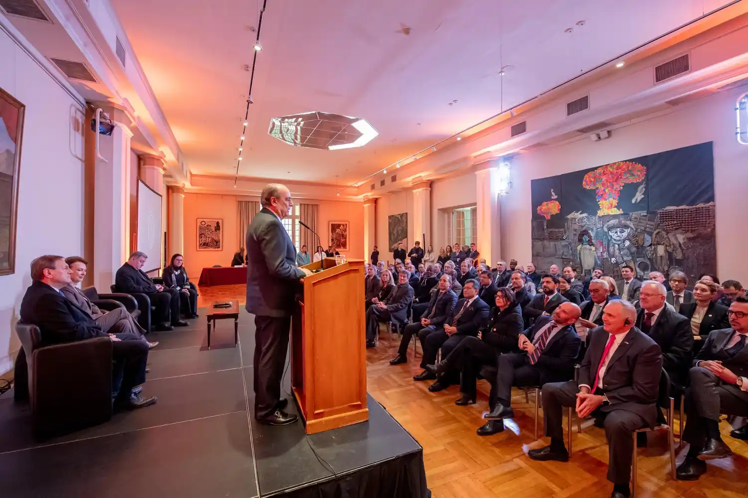 Francos confirmó que el gobiero buscará eliminar las PASO y negó ruido con Macri