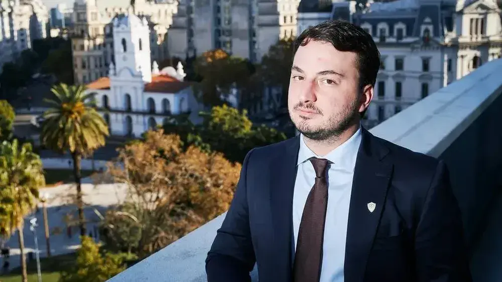 El diputado libertario Agustín Romo.