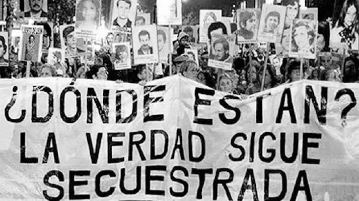 Arderá el amor, arderá su memoria