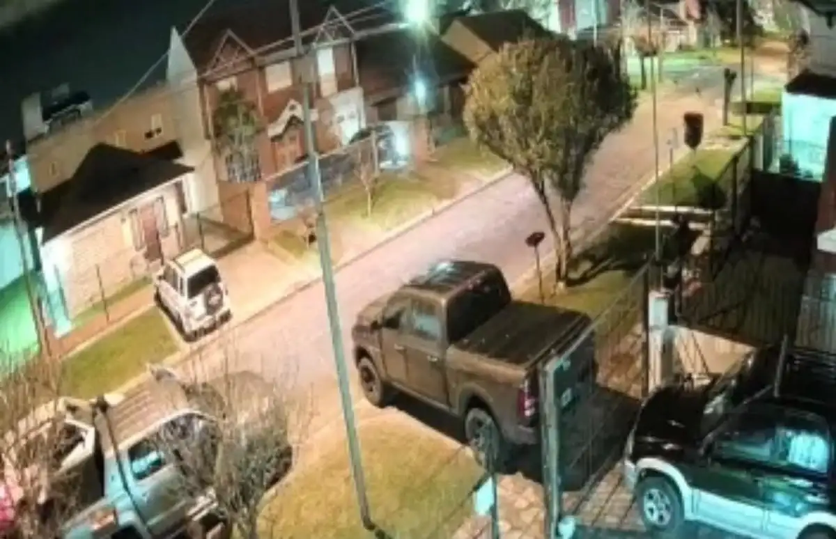La familia fue sorprendida por  un grupo de delincuentes.