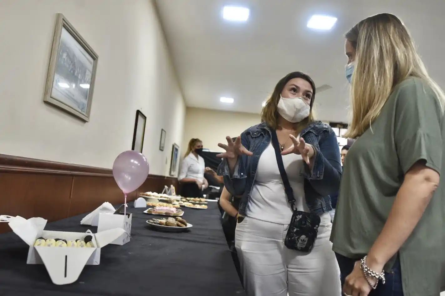 Brindar oportunidades: el municipio finalizó el taller de auxiliar en panadería