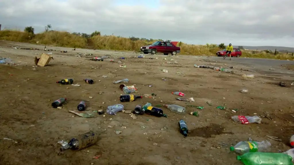 Vecinos alertaron por el basural y el peligro que generan las fiestas clandestinas