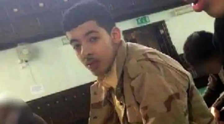 El terrorista de Manchester pidió perdón a su madre antes del ataque
