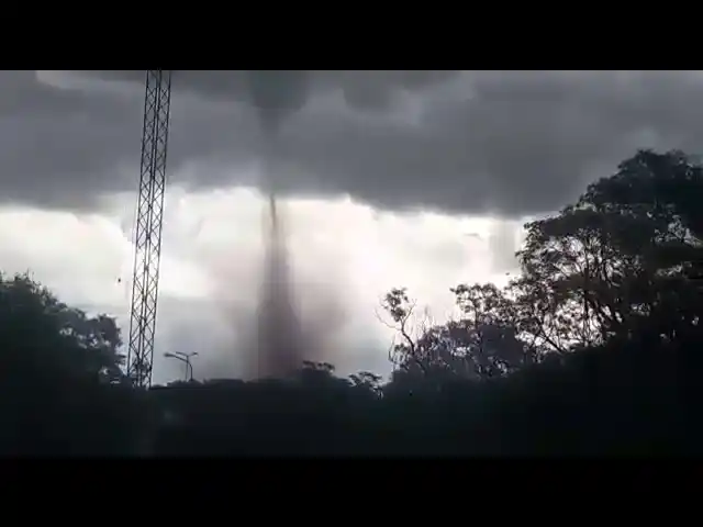 Impactante tornado en San Luis
