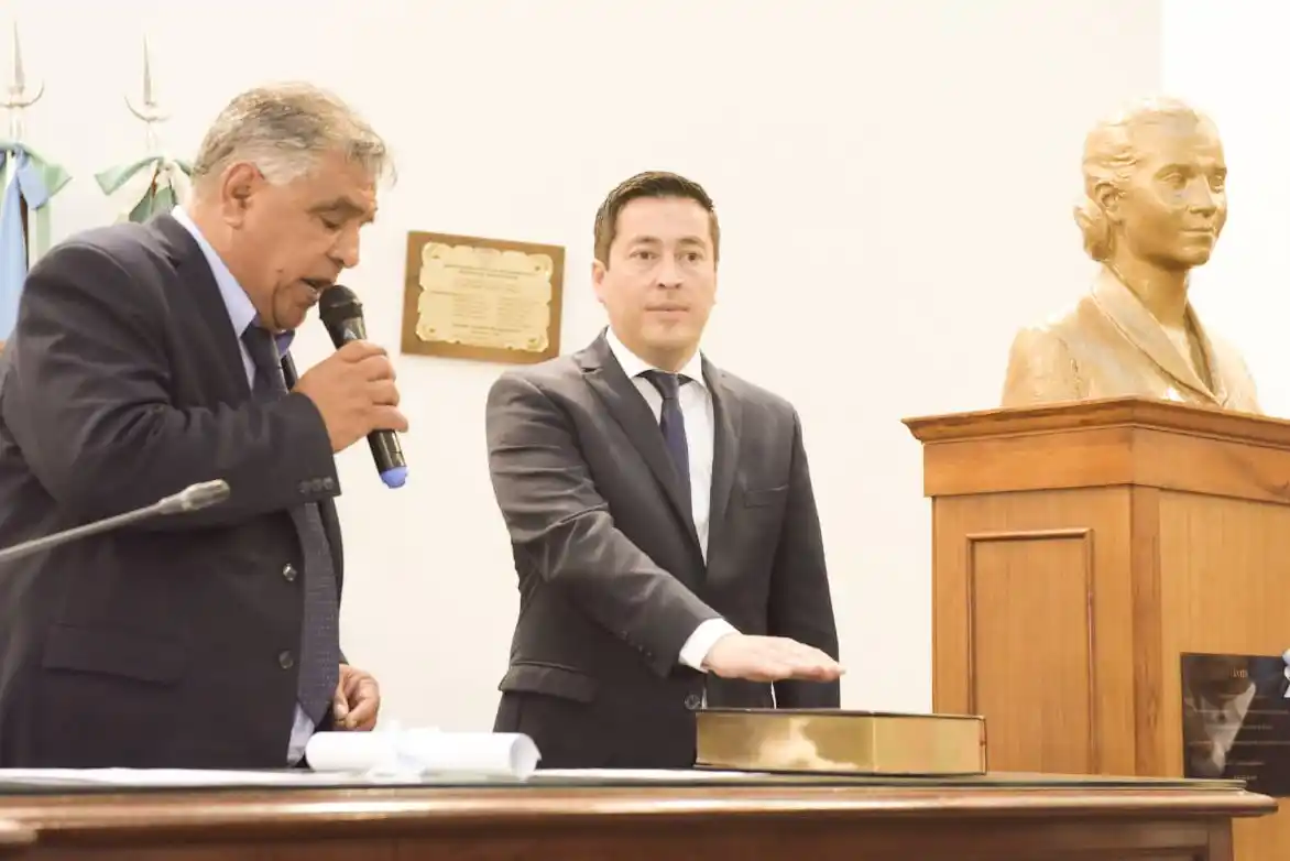 Malvinas Argentinas: Leonardo Nardini asumió un nuevo periodo como intendente