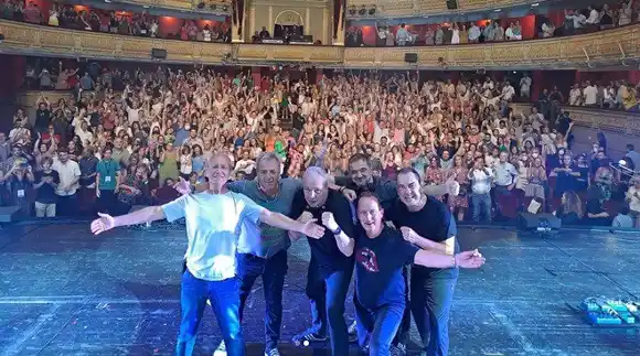 El 40 aniversario de Hombres G llega a Caracas en 2023