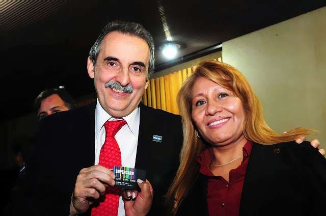 Moreno lanzó la Supercard en un acto a puertas cerradas
