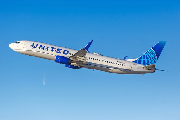 La FAA propone reemplazar las cerraduras de los baños del Boeing 737