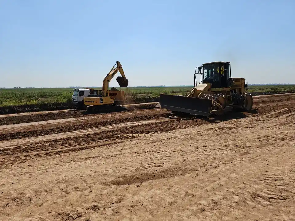 Ejecución de la Autopista Nacional Ruta 19