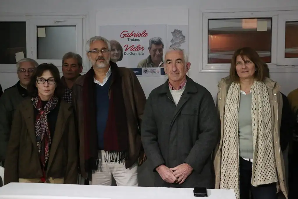 El Frente Socialista Popular presentó a sus precandidatos