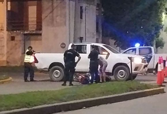 Accidente entre dos motos en la esquina de Aulí y 11 de Septiembre