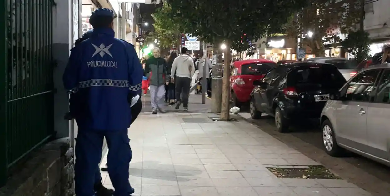 Provincia comenzó a pagar sueldos adeudados a docentes de la Policía Local