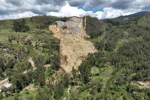 DESLIZAMIENTO DE TIERRA arrasa una aldea en Papúa Nueva Guinea: al menos 2.000 personas sepultadas