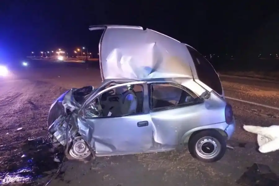 Accidente fatal en Armstrong: un muerto y varios heridos