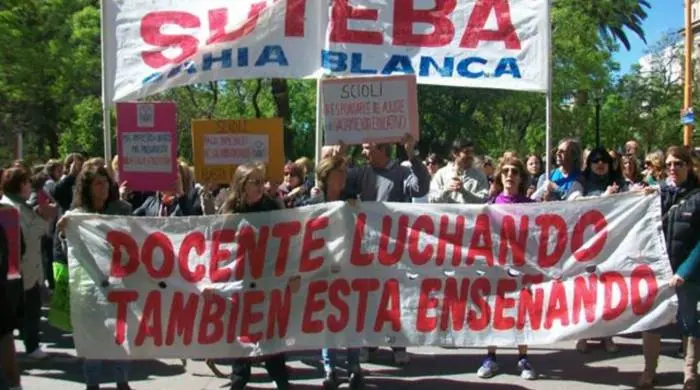 Docentes bahienses anunciaron paro para este viernes 23