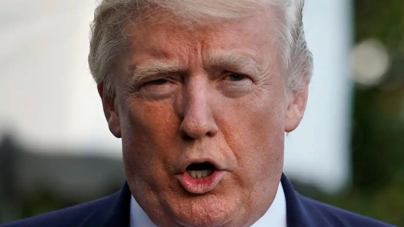 Trump: “Tengo derecho a concederme el indulto presidencial”