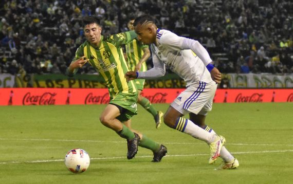 Boca recibe a Sarmiento y el rojo juega en Santiago