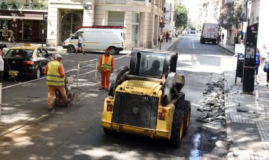 Anuncian nuevos cortes de calles y desvíos de líneas de transporte desde el lunes