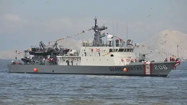 Perú decomisa narcosubmarino con 2.000 kilos de cocaína