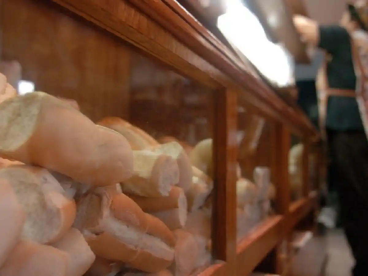 Feletti se reúne con molineros para analizar un fideicomiso para asegurar el precio de la harina y fideos