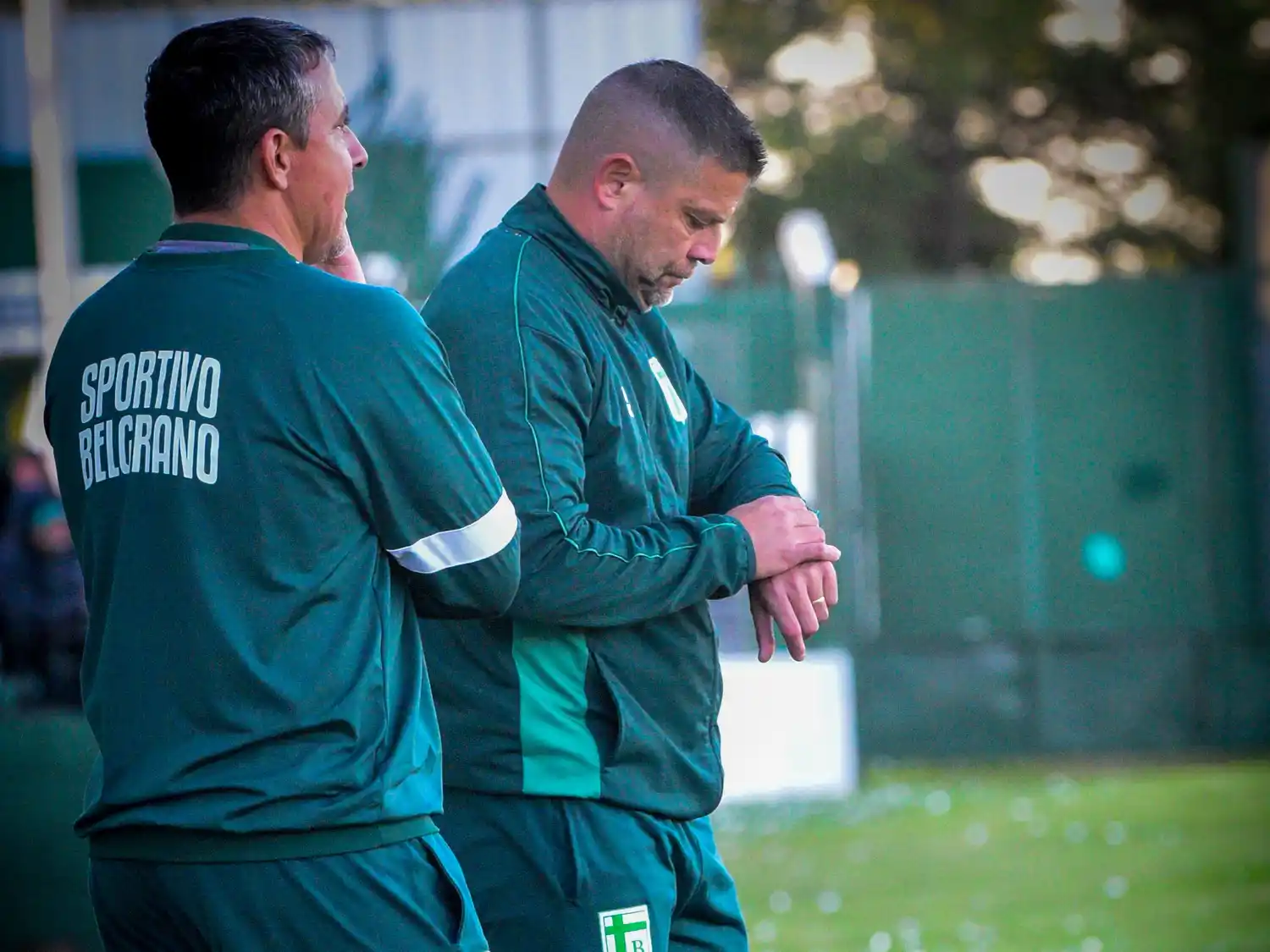 Sergio Maza dejó de ser el DT de Sportivo tras el empate ante El Linqueño y un arranque irregular en el Federal A 2026.