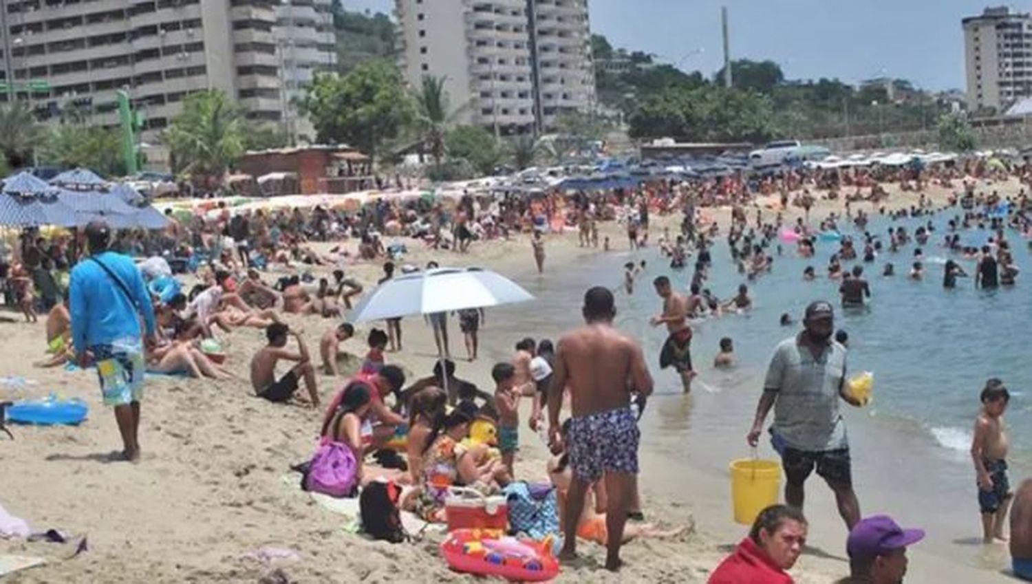 ¡TRAGEDIA EN LA GUAIRA! Muere ahogado niño de 11 años esta Semana Santa