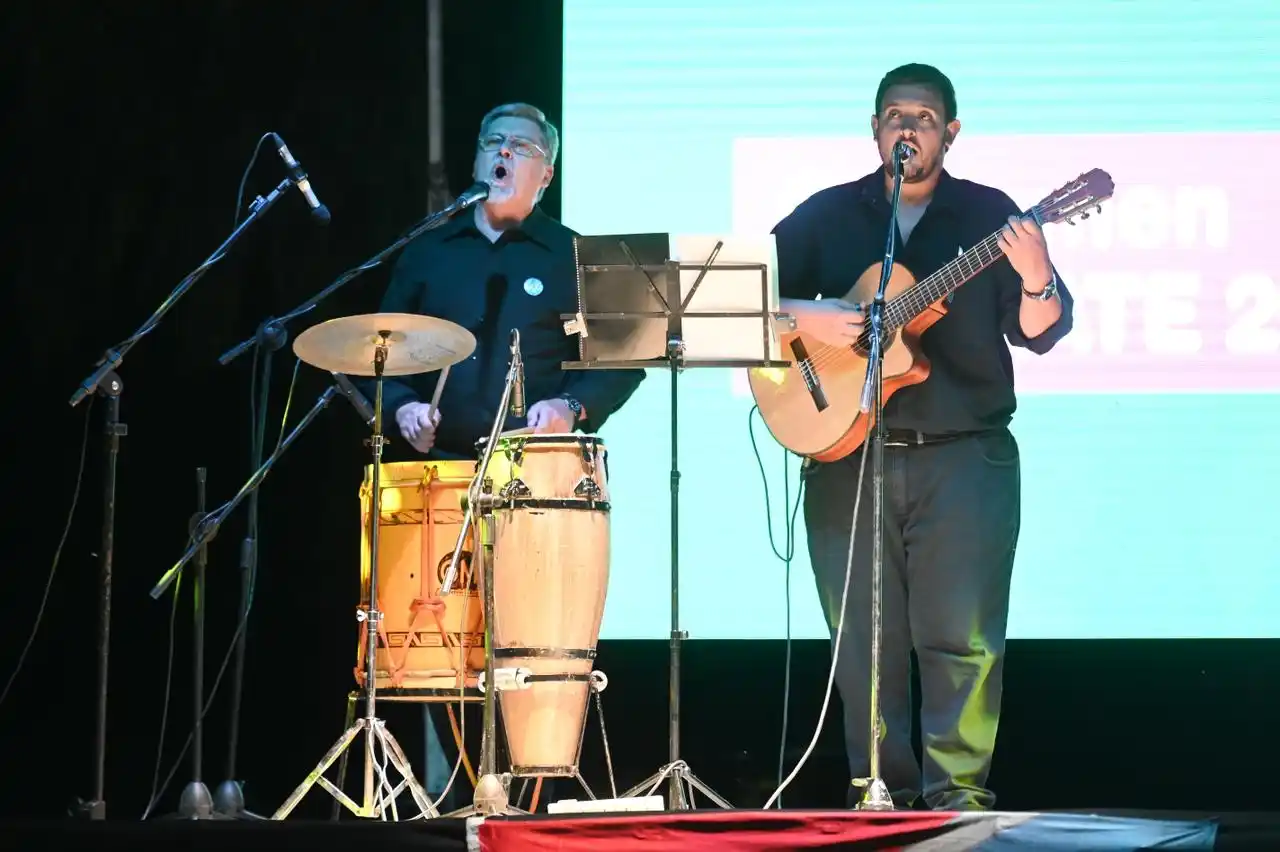 Artistas entrerrianos se lucieron en el Premate de Villaguay ante un gran marco de público