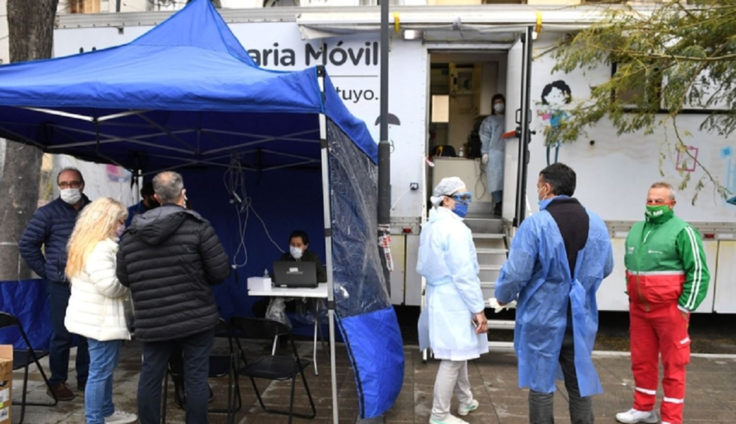 Día record de contagios en el país: se confirmaron 1141 nuevos casos