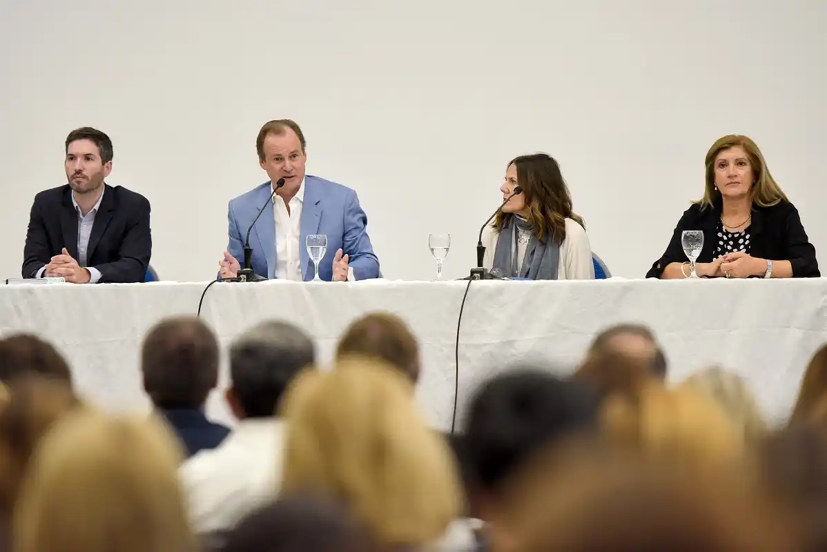 Bordet valoró la tarea de los docentes por una educación de calidad e inclusiva