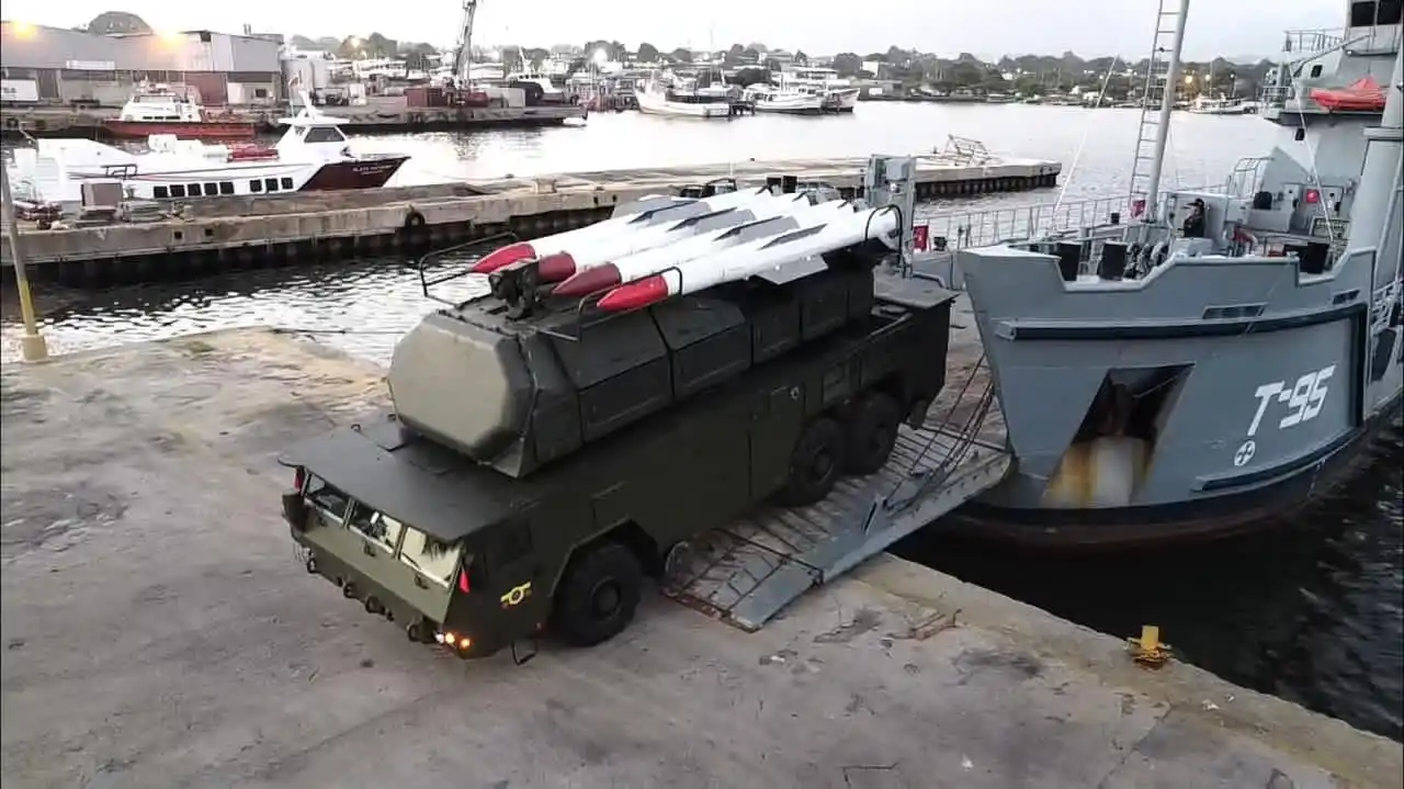 ¿GUYANA? FANB habría movilizado sistema antiaéreo al oriente del país