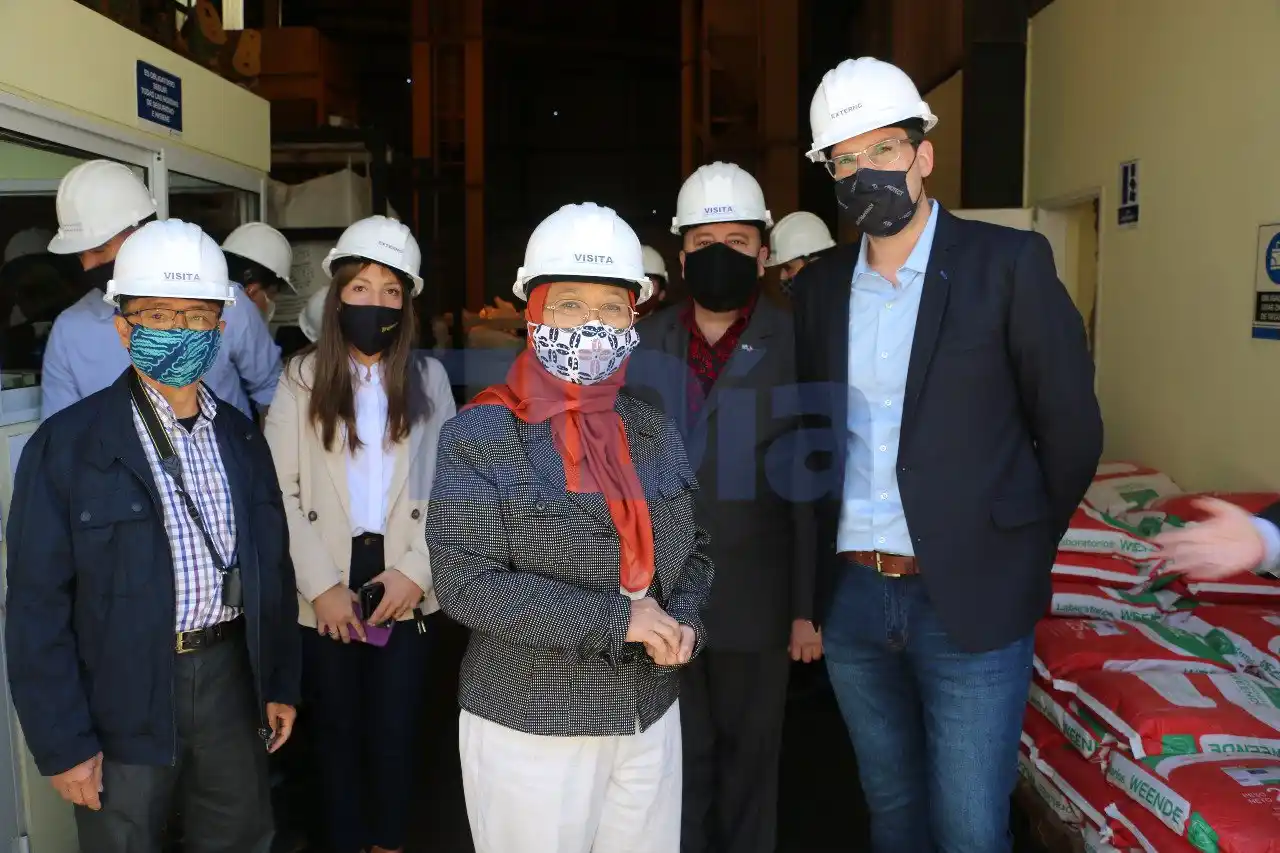 La Embajadora de Indonesia visitó Grupo Campo en el PIG