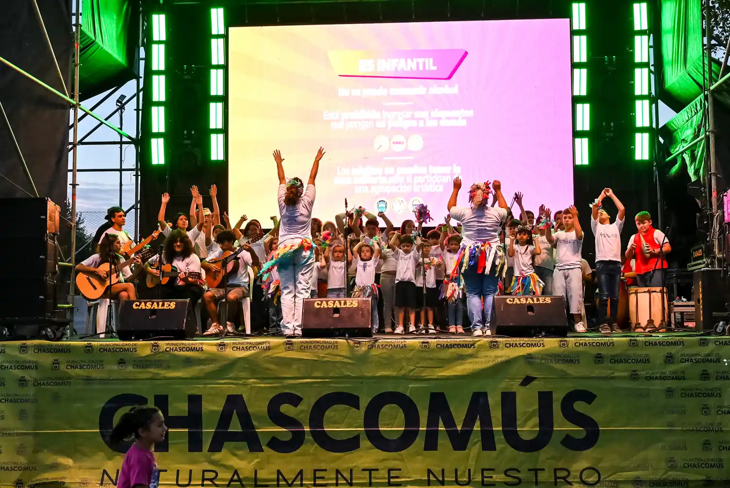 Comenzó el Carnaval Infantil en Chascomús con una multitudinaria fiesta en el corsódromo
